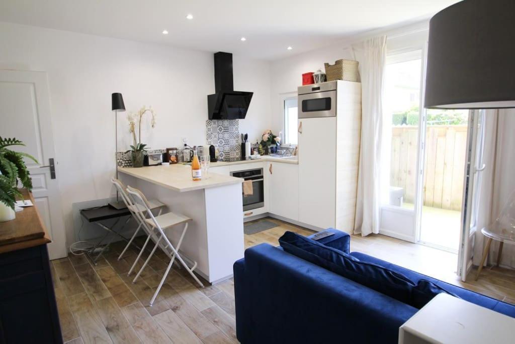 Appartement Avec Terrasse Privee, Plage A Pied Saint-Aubin-Sur-Mer  Kültér fotó